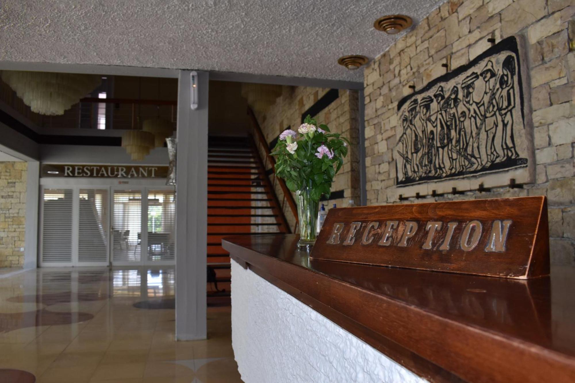 Hotel Theoxenia Missolonghi Экстерьер фото