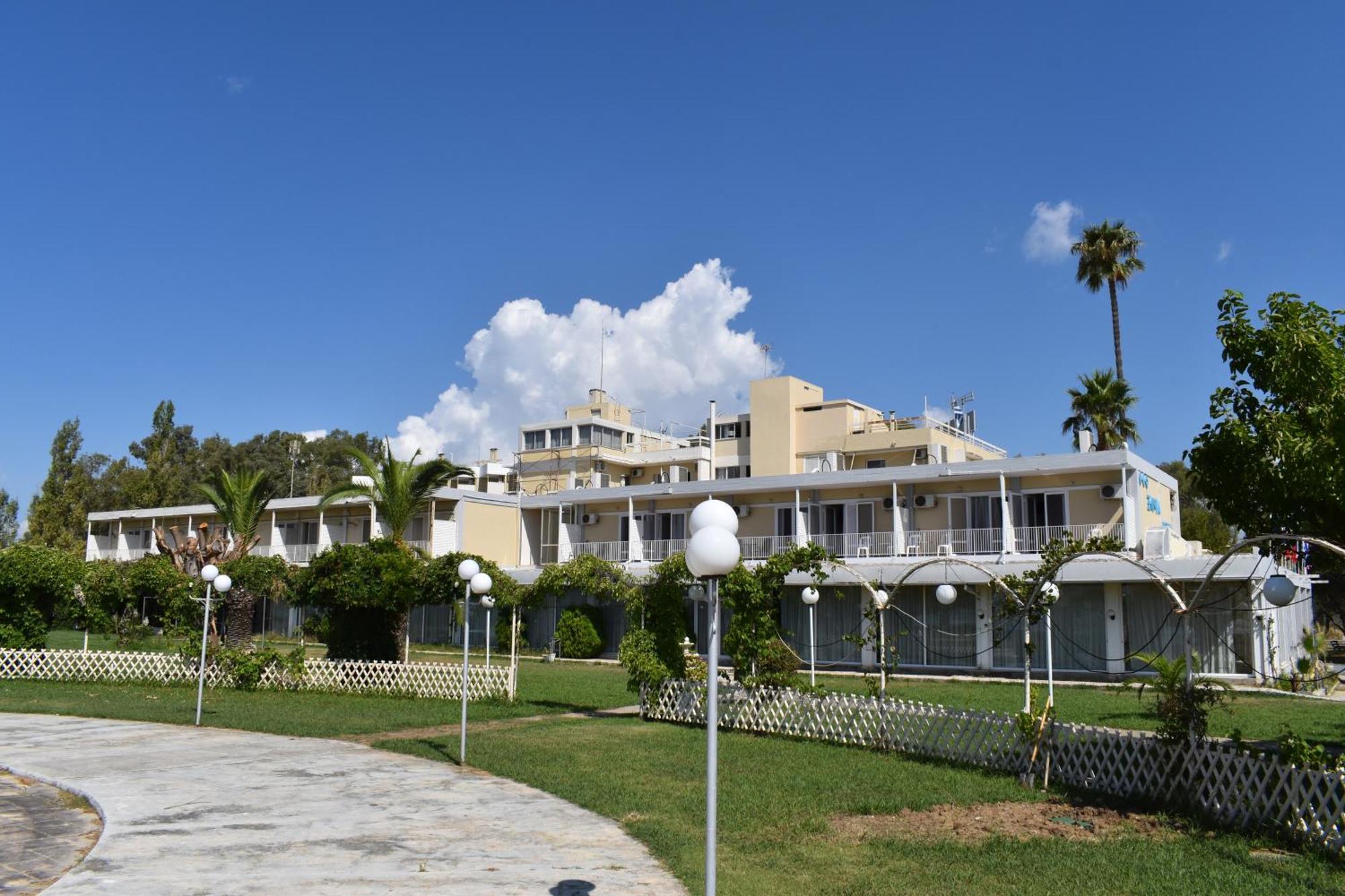 Hotel Theoxenia Missolonghi Экстерьер фото