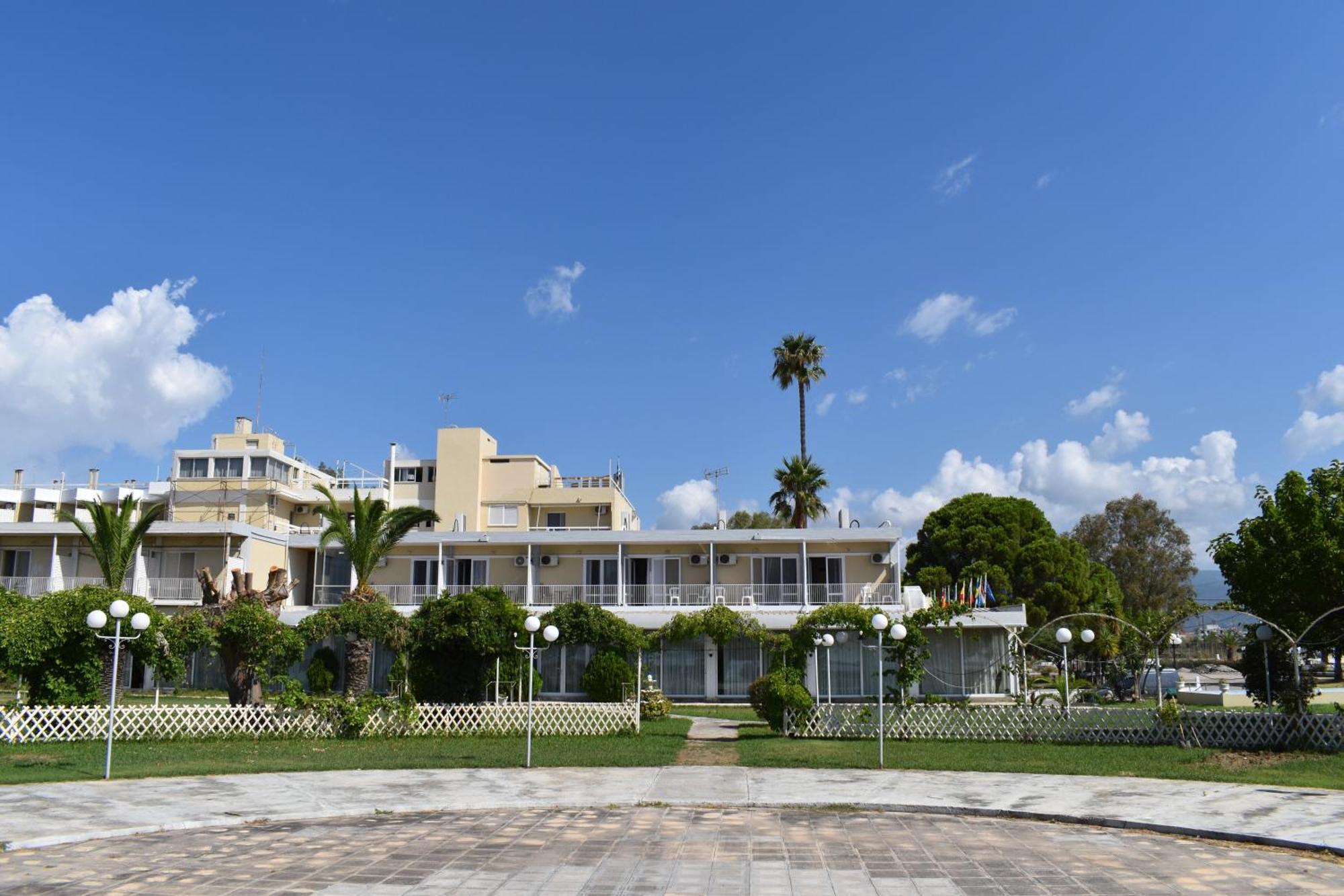 Hotel Theoxenia Missolonghi Экстерьер фото