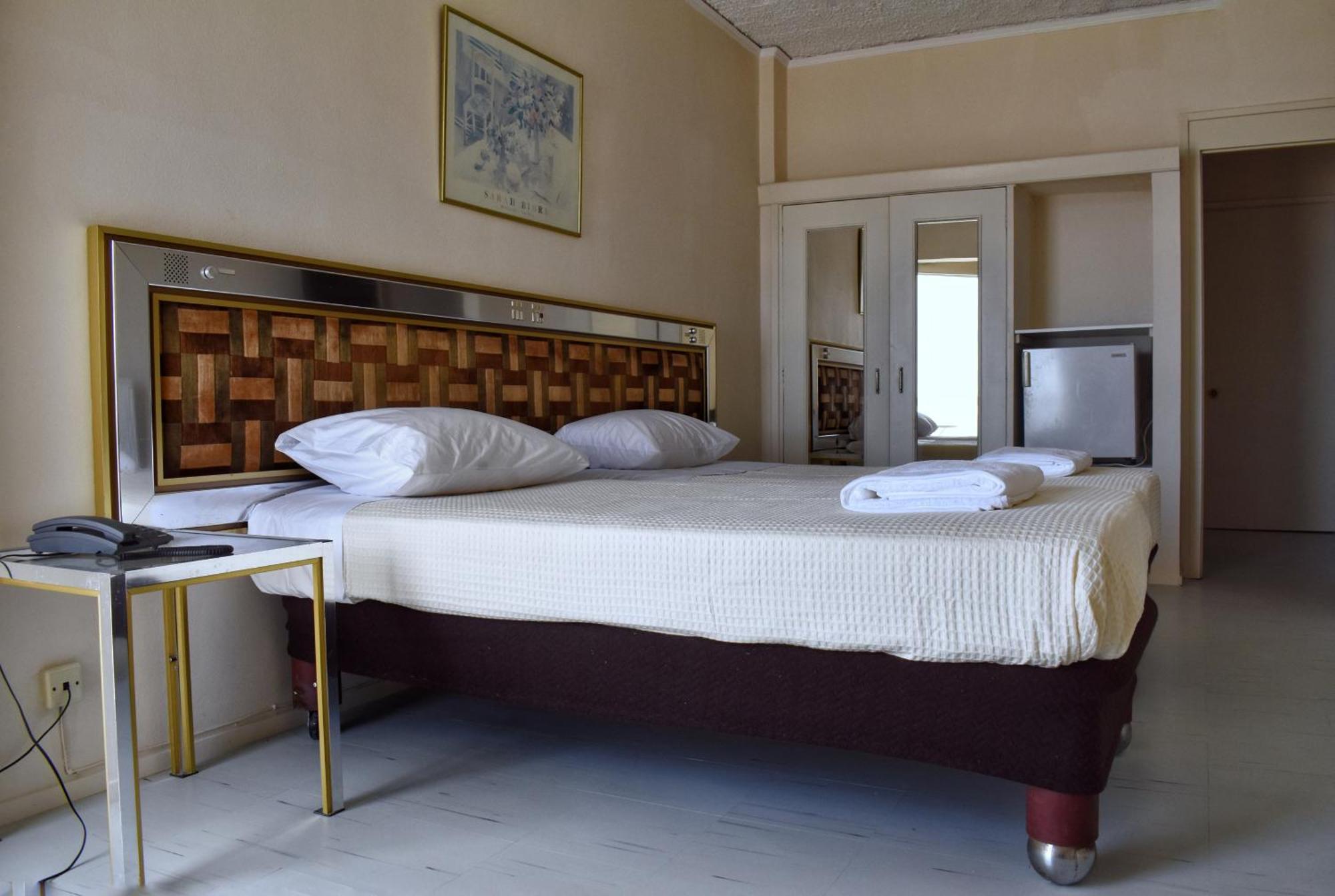 Hotel Theoxenia Missolonghi Экстерьер фото
