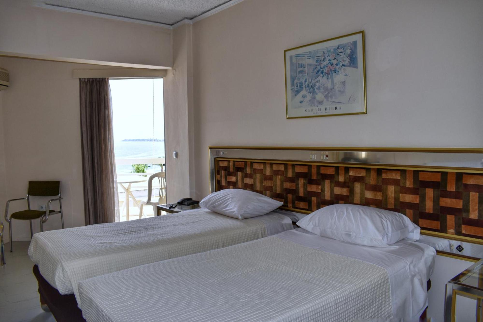Hotel Theoxenia Missolonghi Экстерьер фото