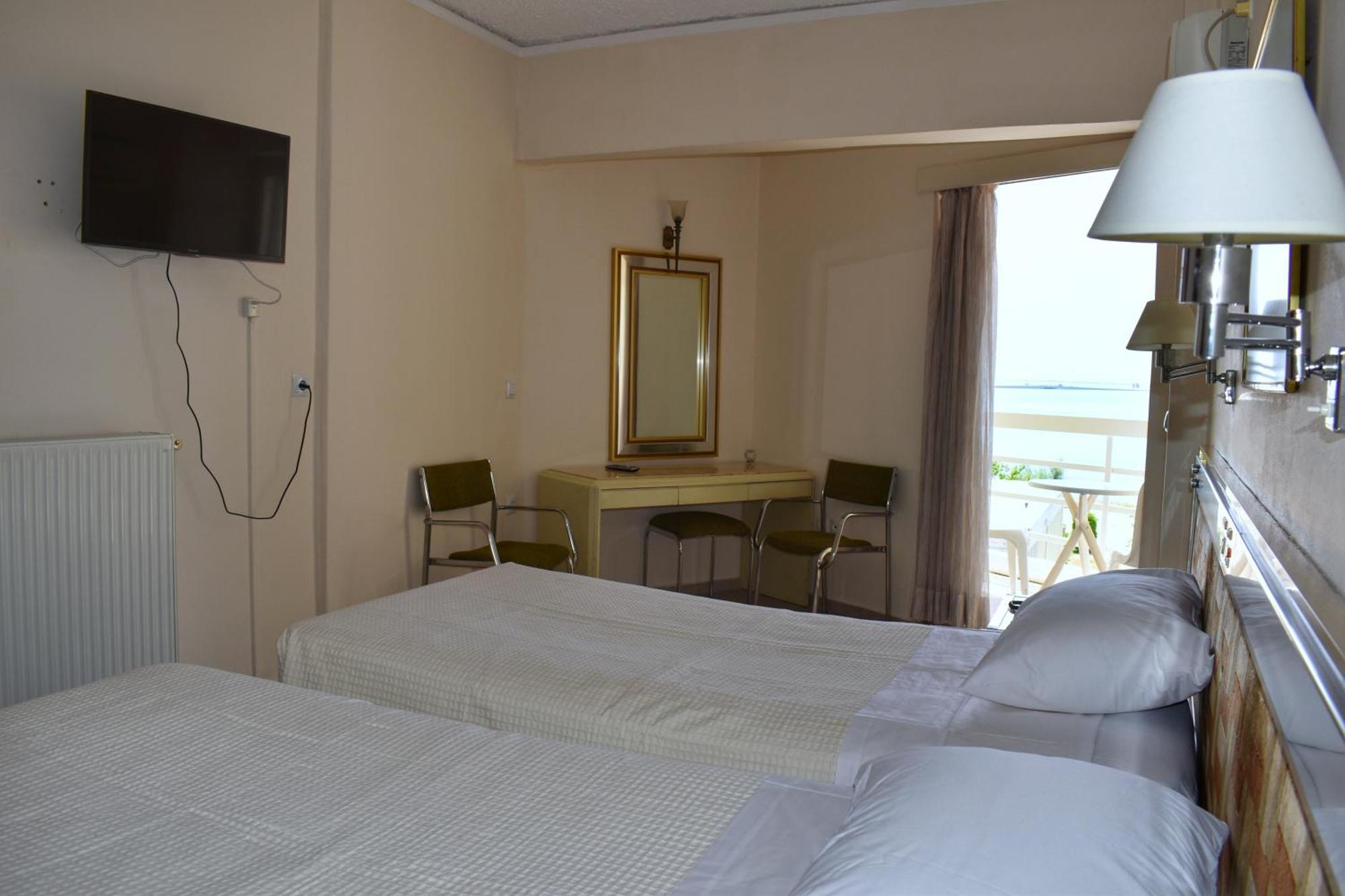 Hotel Theoxenia Missolonghi Экстерьер фото
