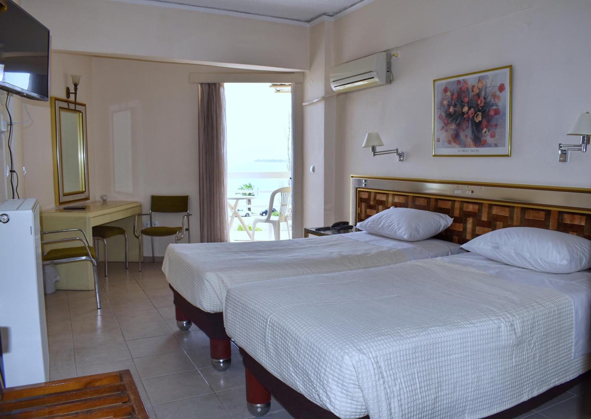 Hotel Theoxenia Missolonghi Экстерьер фото