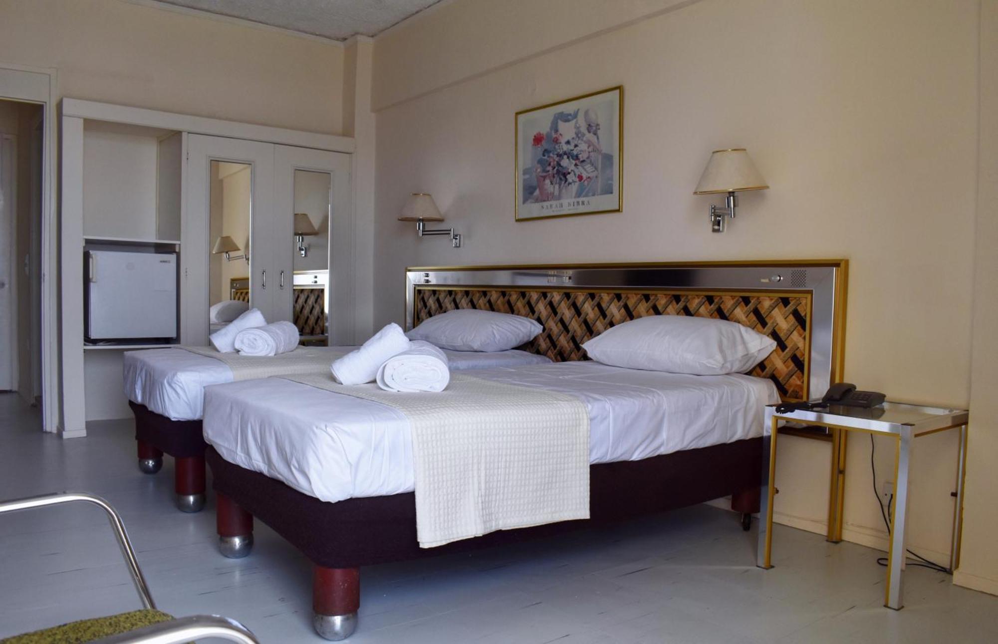 Hotel Theoxenia Missolonghi Экстерьер фото
