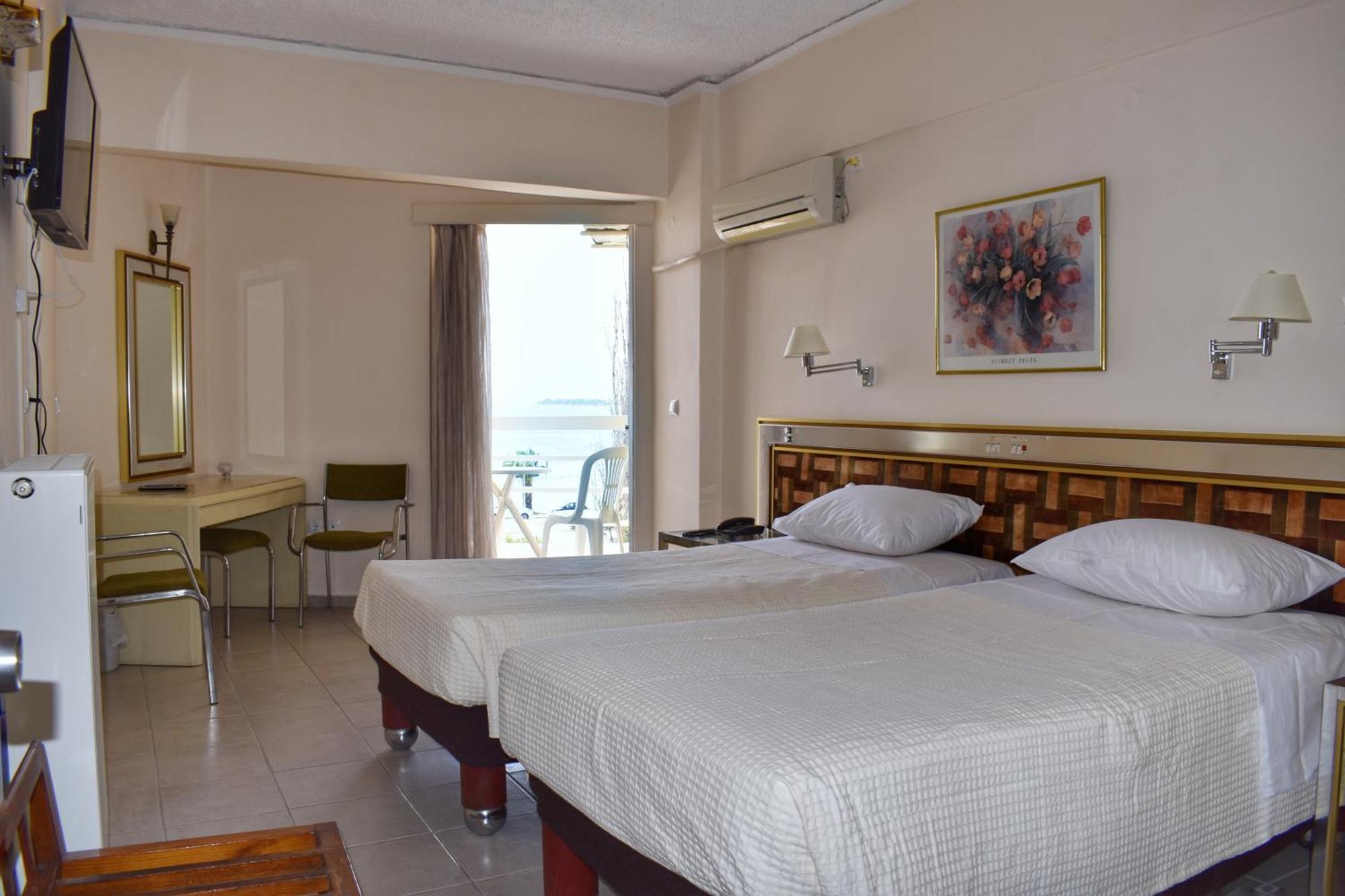 Hotel Theoxenia Missolonghi Экстерьер фото