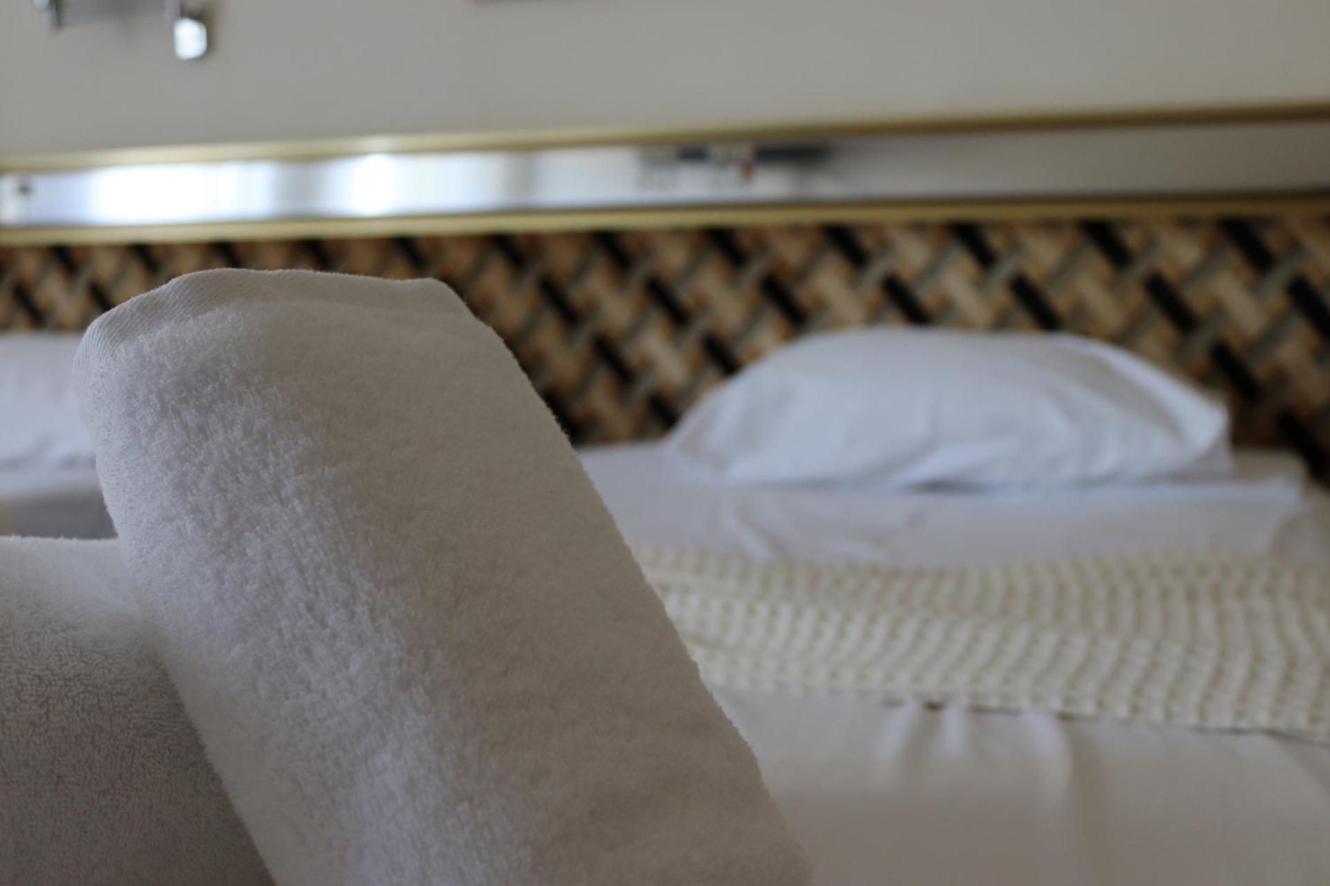 Hotel Theoxenia Missolonghi Экстерьер фото