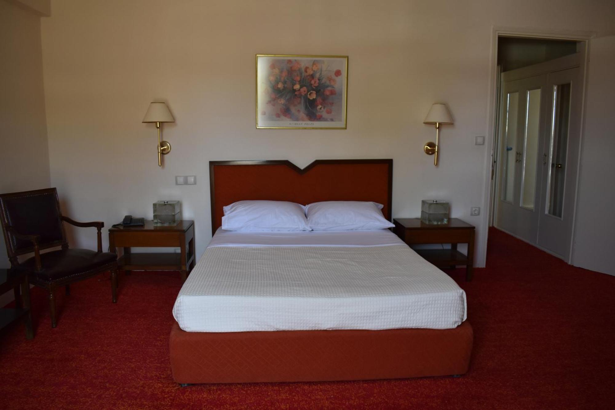 Hotel Theoxenia Missolonghi Экстерьер фото